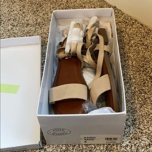 Steve Madden sandal NIB